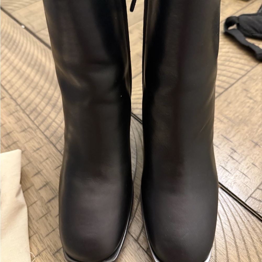 Tory Burch Ruby Sierra Black Leather Ankle Boots